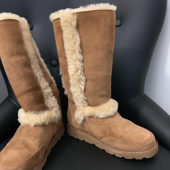 UGG Long shearling boot. Very good condition size5 - Picture 5 of 8